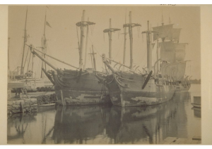 捕鲸船“苔丝狄蒙娜号”和“卢梭号”，由康涅狄格数字档案馆在线提供