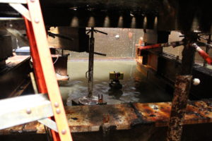 激光扫描仪捕捉炮塔顶部的数据点