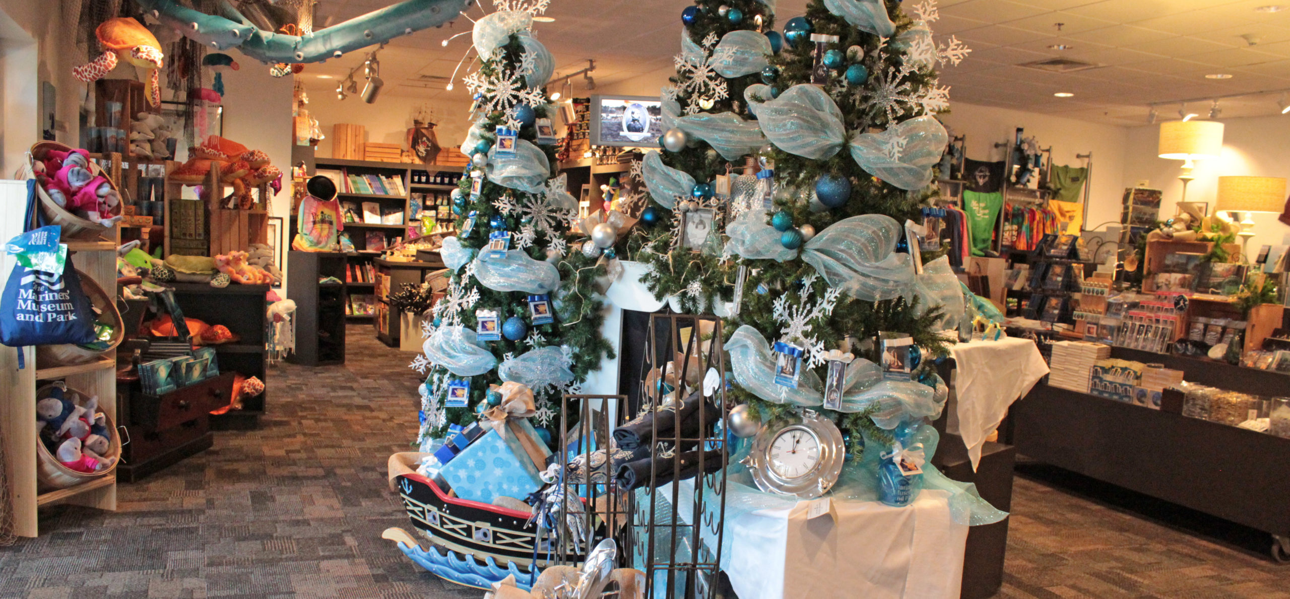 水手博物馆礼品店的假日购物